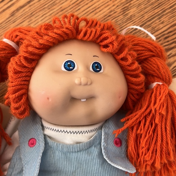 Vintage Cabbage Patch Doll - Picture 2 of 11